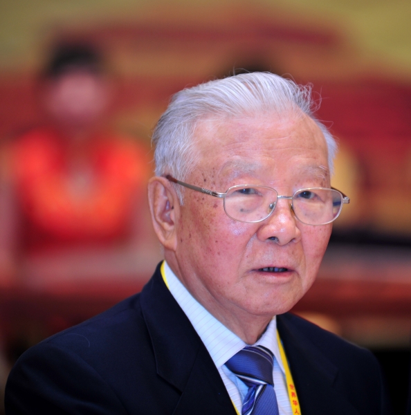 �������ڇ��ҽy(t��ng)һ�������L�_(t��i)����ͬ�˕�(hu��)��(hu��)�L�S�v�r(n��ng)����