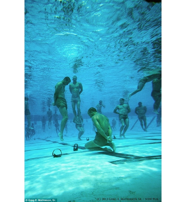 Ӣý�ع���������ͻ��ꠚ���Ӗ����(n��i)Ļ��