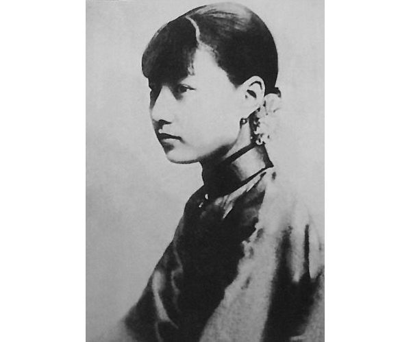 �D�f���ʮ����Ů��