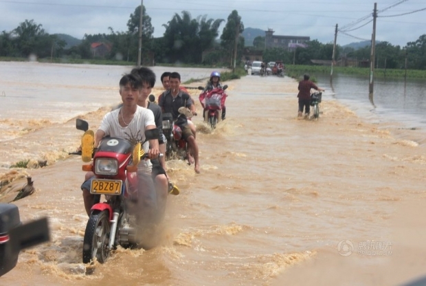 �V��ͻ�Ⱪ�������L�u�� ��������