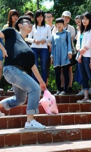 ɽ�|��W(xu��)���硰�ЋD����ĸ��