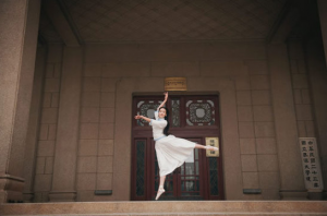 �M�D�����У�����I(y��)�ձM�@���(gu��)�L(f��ng)��