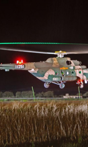 ���壺���܊ֱ���C(j��)�״���ѩ���ԭҹ�gӖ(x��n)���w��