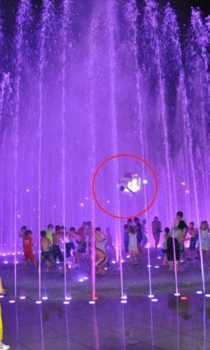 ��ʩһ�к����V����Ȫ�_�ϸ߿� ˤ���ڵرǴ���Ѫ