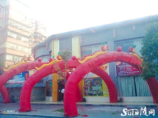 �������M(f��i)����һ��(g��)�����˵ã�