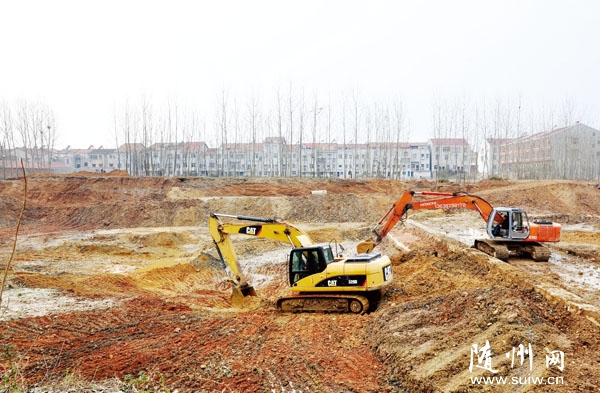 ��ɽ�(zh��n)���(zh��n)�^(q��)ˮ���M(j��n)�оC������