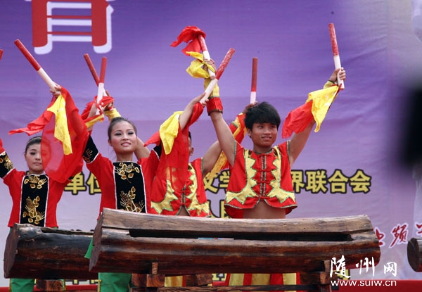 �׵����r(n��ng)�Ļ��R��(hu��)��Ӱ���������w�P(y��ng)�����r(n��ng)����