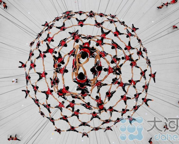 �Ͼ����W���_Ļʽ��(ji��)Ŀ���� "����С��"���������@�G�ǈ�