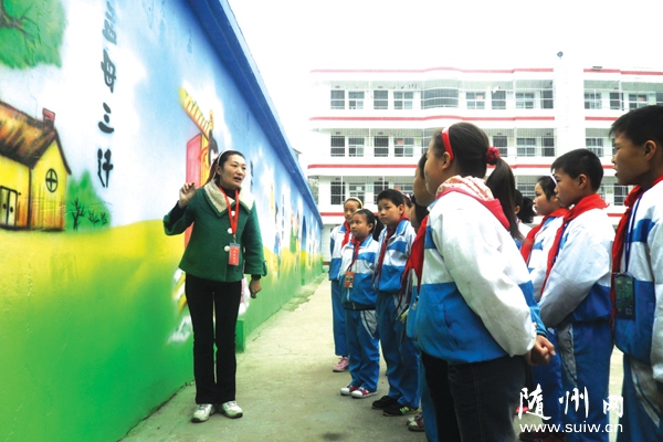 �S�h�����(zh��n)�ڶ�С�W���W���M�Ђ��y(t��ng)�Ļ�����