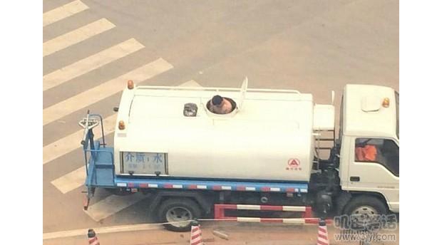 �@��ϴ�������