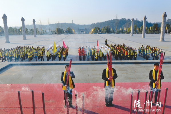 �S�h����Ⱥ��¡���e�м����׵ۃxʽ