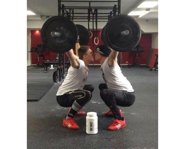 �û��ѵĽ�����ʽ�WϹ�p�۰�