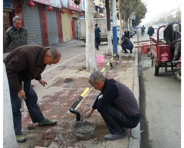 �S���غӴ������Z�W(xu��)У��������λ�������ڰ��b�ǙC(j��)��܇ͣ܇��