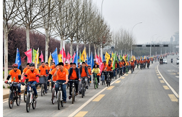 �S���м����ш@�M��200�����T�Аۺ����_չ����܇�h(hu��n)���λ��