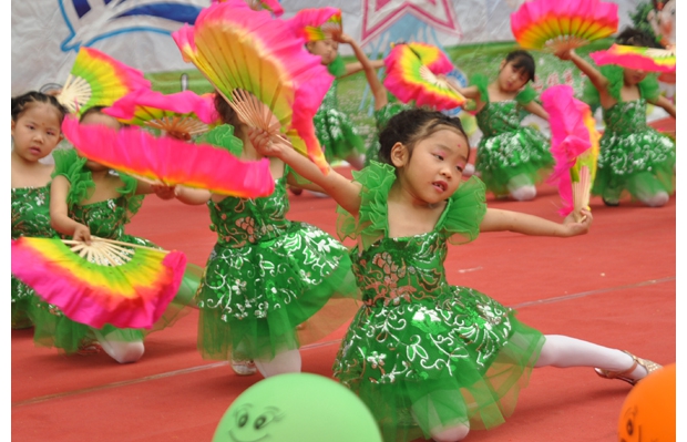 ��ɽ�(zh��n)�ڶ�С�W(xu��)����ݡ��c��һ��