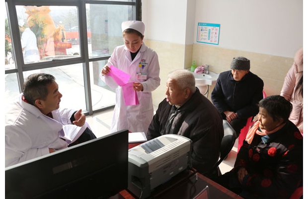 ��hͬ��(j��)�t(y��)Ժ��������܎�õ��t(y��)Ժ�Č��ҽ��ڵ��S�����꿵��(f��)�t(y��)Ժ�_չ�����x�\���