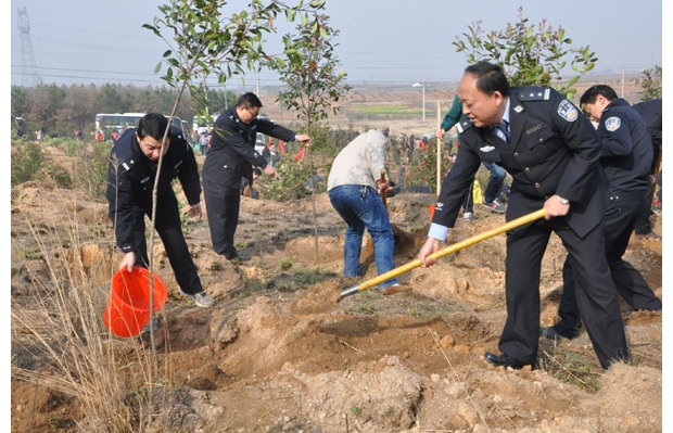 �S�h�����ֽM���C�P(gu��n)�񾯺ͅf(xi��)���_չ�����x��(w��)ֲ����