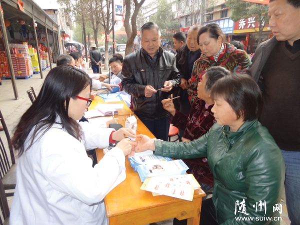 �����^(q��)���(y��ng)�(zh��n)�l(w��i)��Ժ�_(k��i)չ�������(d��ng)