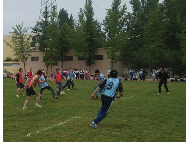 �S�h�߳��(zh��n)���ČW(xu��)У�׌�У�@����(li��n)ِ�����Ļ