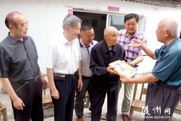 �S�������^(q��)����܊�о���ؓ(f��)؟(z��)��һ��ο������܊���原89�q���ϑ�(zh��n)ʿ�����Y