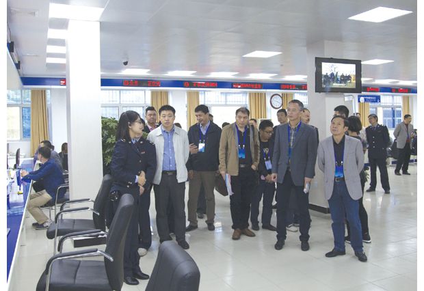 �S���Ї������_չ�{������(w��)���c���мs�������w�(y��n)�ջ��(d��ng)