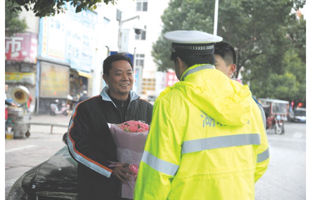 �S�ݽ���֧�(li��n)�Ϻ����ҕ�_����360��Ŀ���M�_չ��������ͨ�G���С����������_(d��)�ˡ� ...