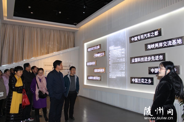 ���(y��ng)�(zh��n)���սM���(zh��n)�ɲ����^�S�ݳ���Ҏ(gu��)��չ�[�^