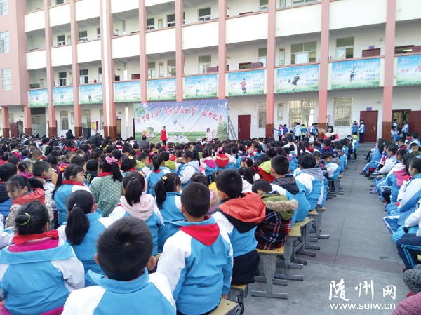 �S�ݸ��^(q��)�����(zh��n)С�W(xu��)�e�С��ҵ��x��(sh��)���¡����v��ِ