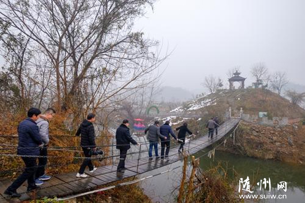 �����l(xi��ng)�廨����