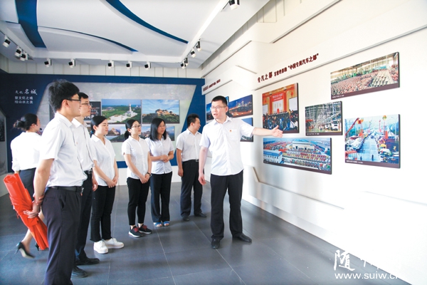 ���ܸ������y(t��ng)�������Ļ�����