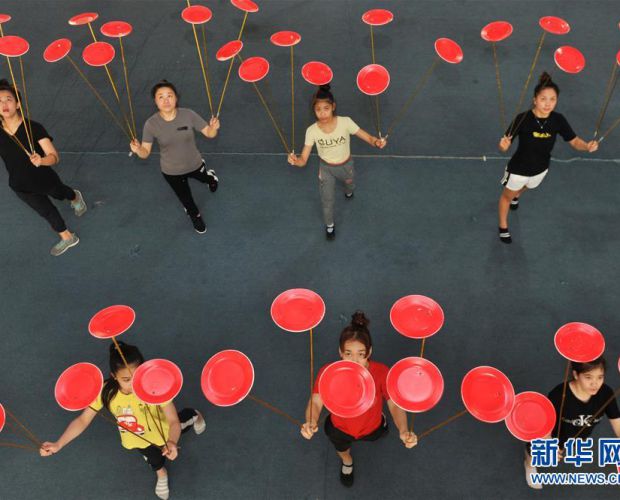 �ӱ��ǘ���W(xu��)�����s��֮�l(xi��ng)���W(xu��)ˇæ