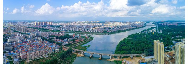 ����֮�ǡ���Ʒ�|�S�ݳ��н��O��Ӱ