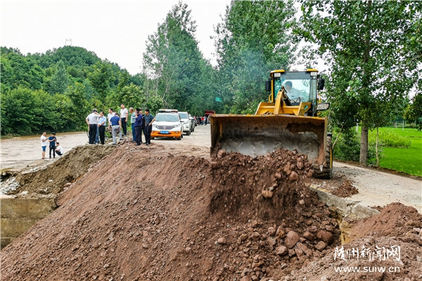 �����������(z��i)�����S�ݸ���ȫ���Ը�����(z��i)�Ȟ�(z��i)