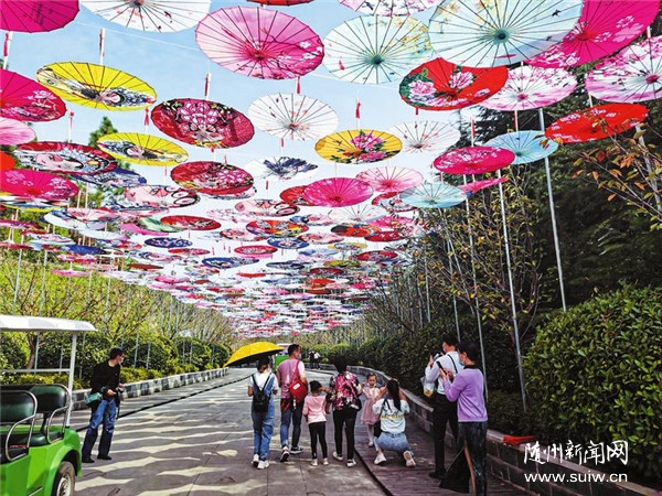 �p��(ji��)�S��ӭ�������M(f��i)�ᳱ