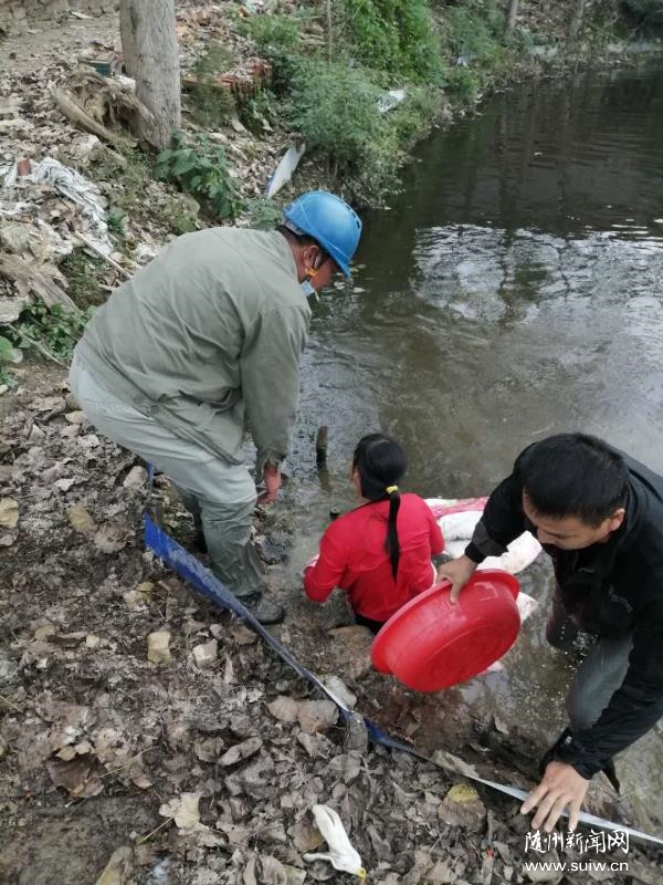 �S�݃������������ʩ����ˮŮ��