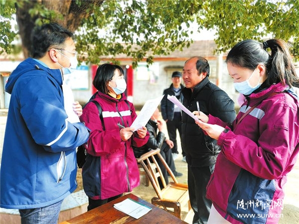 �����ˆT�M�в����Ͼ��������{��