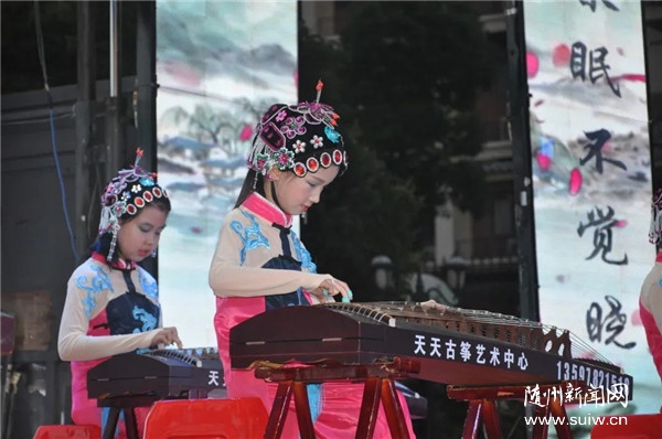 �̹��@(li��n)���L(f��ng)����^(q��)�e�k����һ����ͯ��(ji��)��ˇ�R��