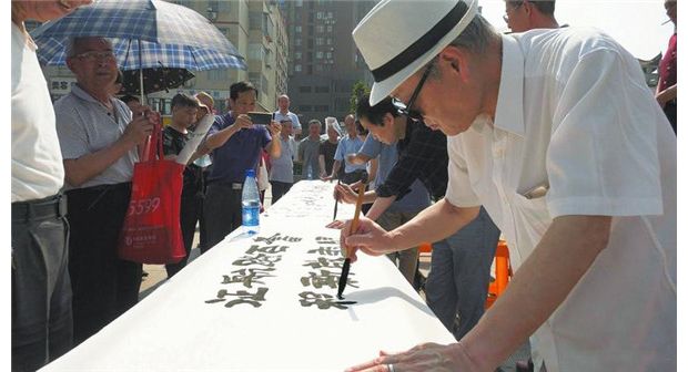 �Vˮ���e�н��h100�������������չ