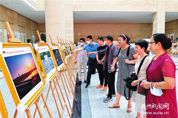 �cף�Ї����a(ch��n)�h����100������������g(sh��)���zӰ��Ʒչ