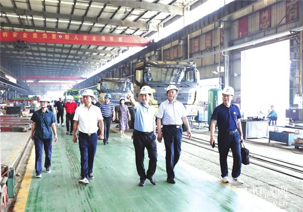 ȫ������(li��n)��Ħ���̕������������A������