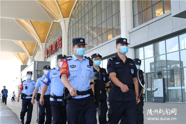 �S����܇վ�ɳ������R�ąf(xi��)����һ�� ȫ���Ը���ƽ��