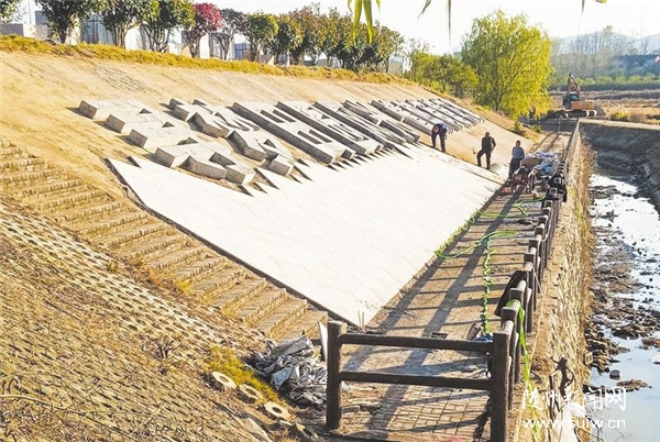 ��@���c(di��n)