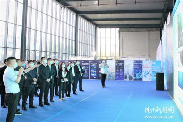 �S��ͨչ�d���S����Ͷ�Y�����c�Ŀ���O�^Ħ���ϴ�Ź��