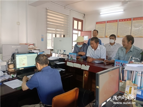 ���»��Ӳ��������nů���ġ�һ�ݷݙn�����A��һ������Ը