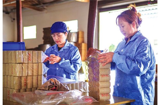 ����Ʒ�����B(y��ng)���Ј��ϵġ����G�G��