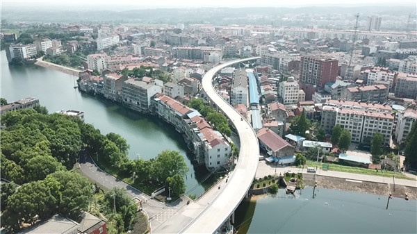 �S�ݣ�346��(gu��)���Vˮ���L(zh��ng)�X�߼ܘ�֏�(f��)ͨ܇