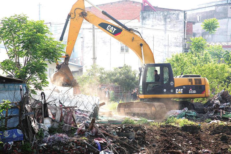 �h(hu��n)������