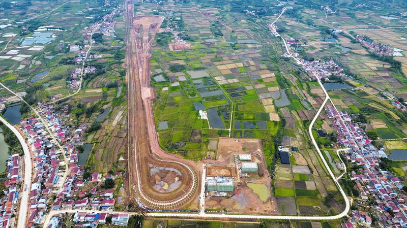 ������܇�͑�(y��ng)���b��z�y(c��)�аl(f��)����