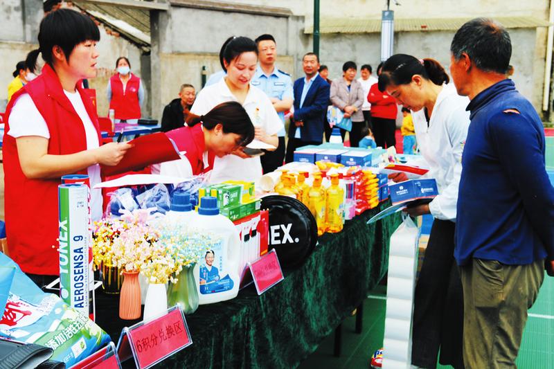 ־Ը�e�փ��Q���(d��ng)