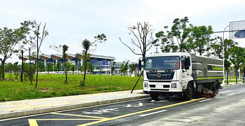 �������д���